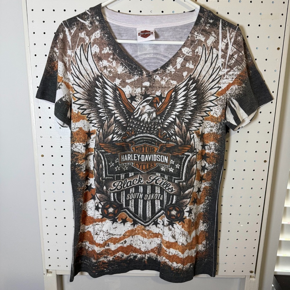 Harley-Davidson Black‎ Hills T-Shirt Women's Graphic Logo Short Sleeve Allover